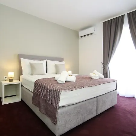 Maxim & Guest house Split